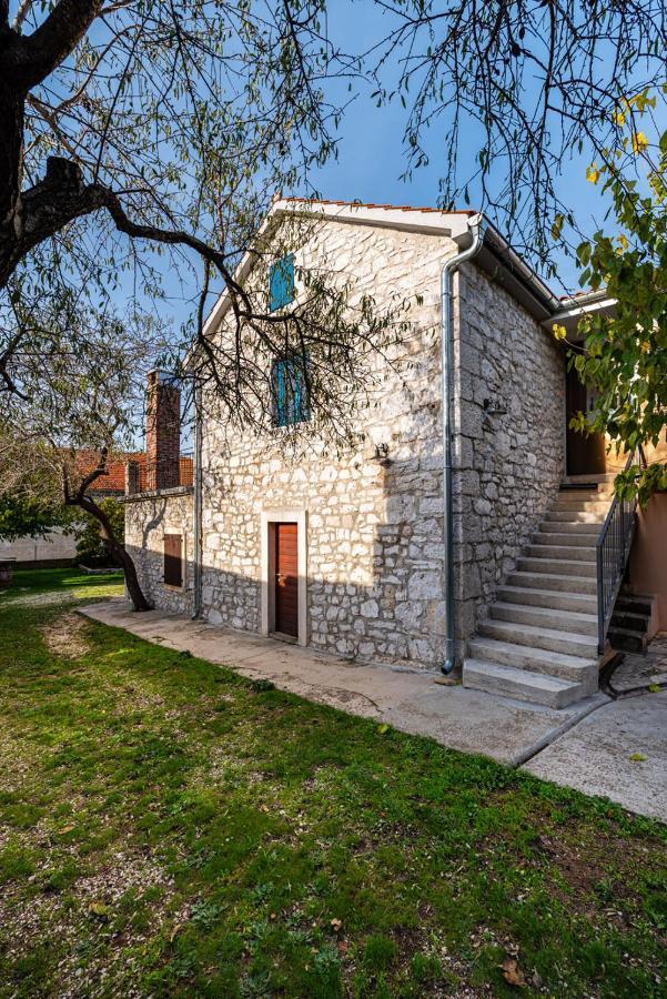 Ferienhaus Kuca Marija - Traditionelles Steinhaus Bei Zadar Debeljak Exterior photo